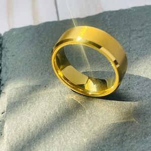 Men’s Ring Band Gold Tungsten Carbide Ring For Men size 10